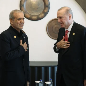 Erdoğan and Pezeshkian Discuss “Rising Military Tensions in the Region”