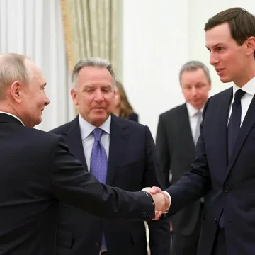 Putin Meets US Envoy as Ukraine Talks Narrow to Territory