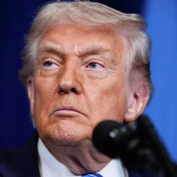 US to Launch Unprecedented Strikes Against Iran If Tehran Attacks US Facilities – Trump