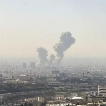 ir-is-abd Israel and the U.S. Launch Airstrikes on Iran: Tehran Begins Retaliation