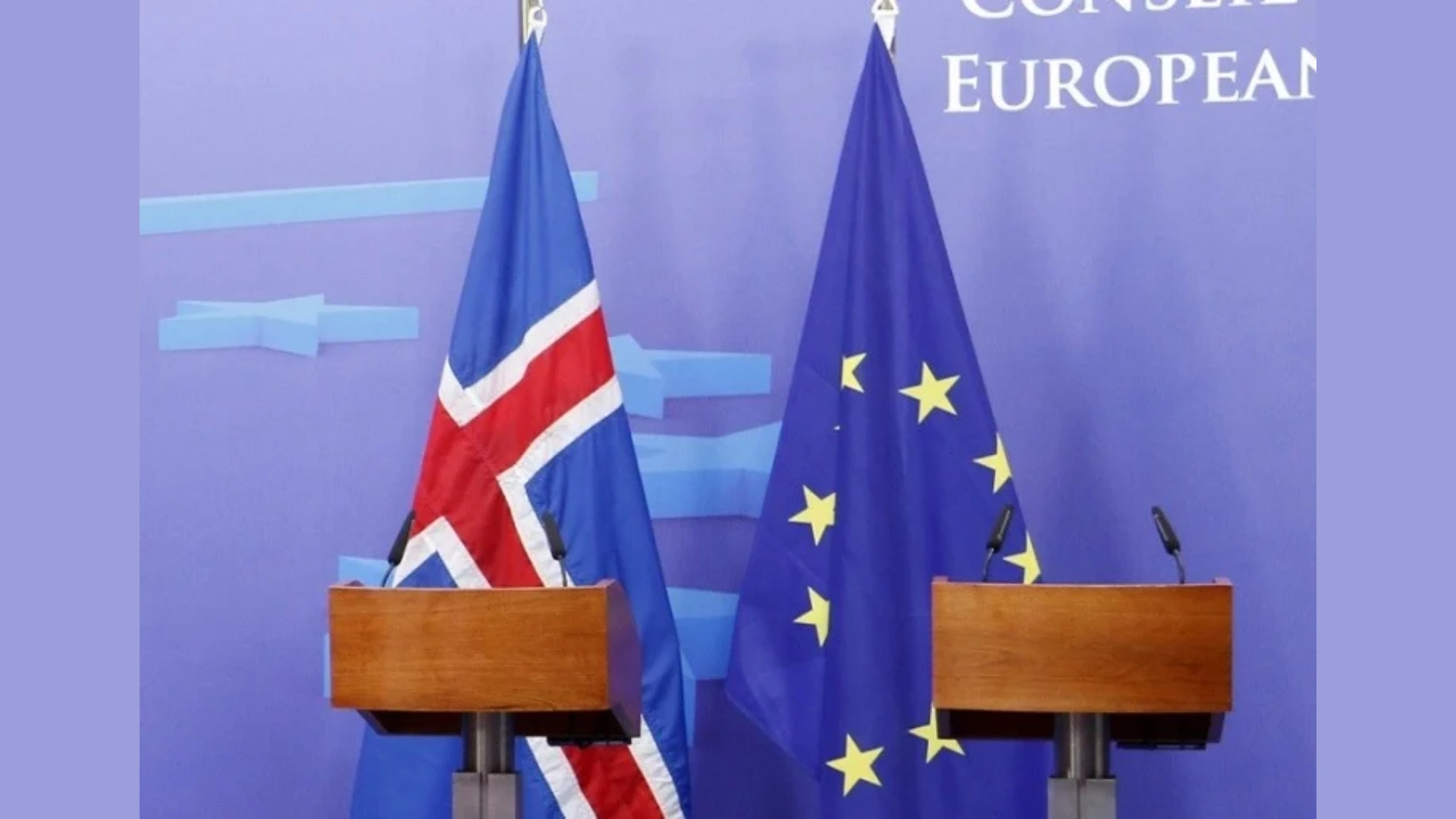 iz-ab Iceland Plans to Fast-Track EU Membership Referendum