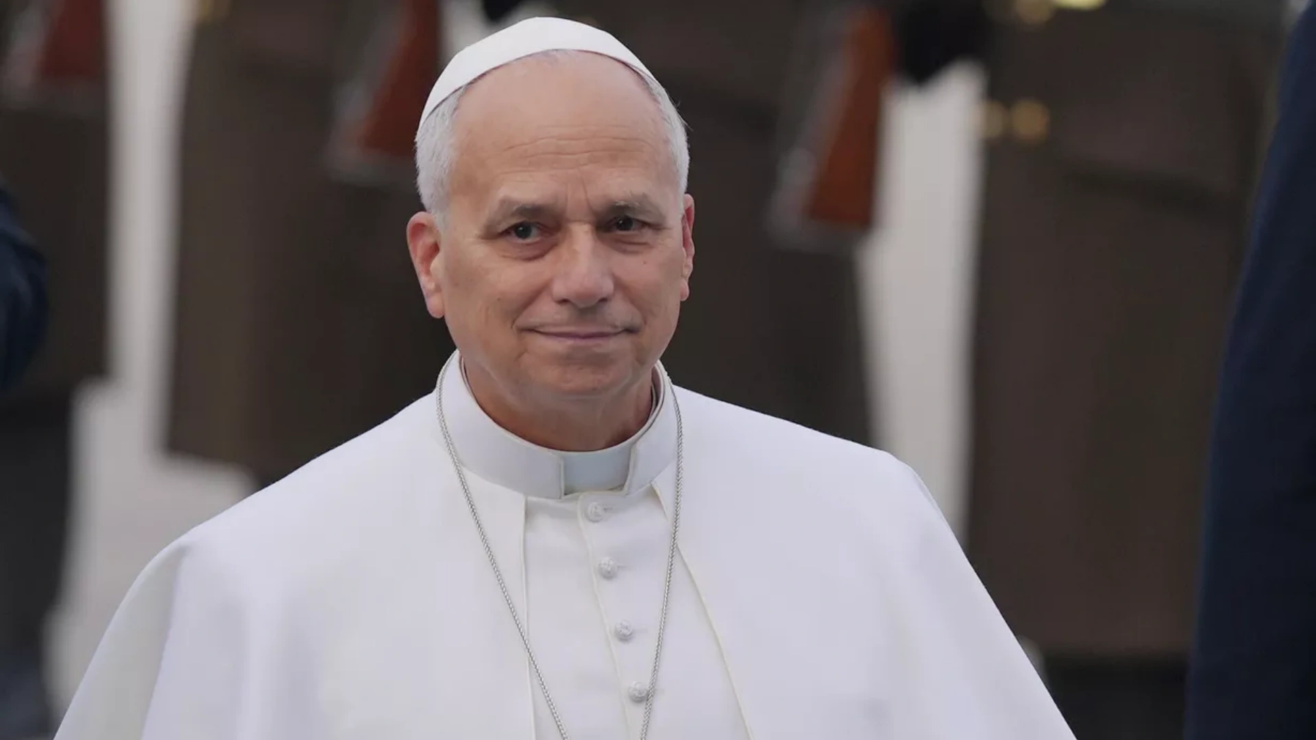 papa Message from the Pope to the World: “Wars Are a Disgrace for Humanity”