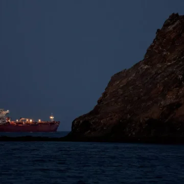 Iran: We have seized two ships in the Strait of Hormuz