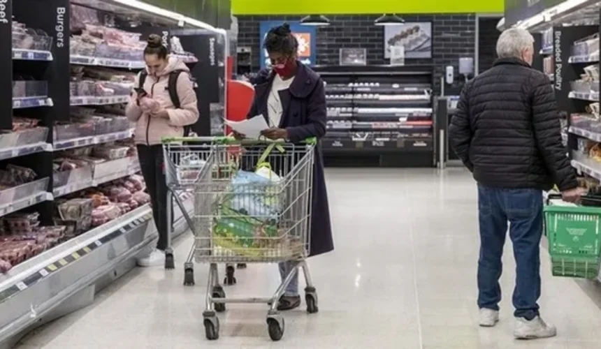 Alarm Scenario in the UK: Food Shortages Possible if War Continues