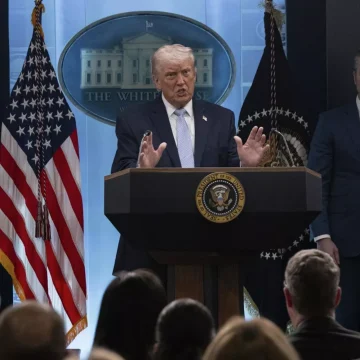 Trump Instructs His Team on Iran: “Prepare for a Long-Term Blockade”