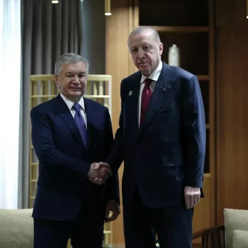 tr-ozb President Recep Tayyip Erdoğan meets with Uzbek President Shavkat Mirziyoyev