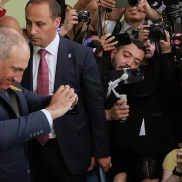 Armenian Prime Minister Pashinyan Announces Election Victory