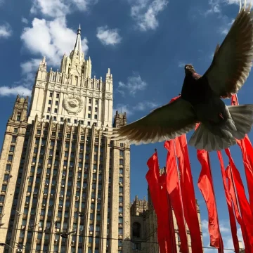 Russian Foreign Ministry: Sanctions Are Crippling the Global Economy, Not Russia
