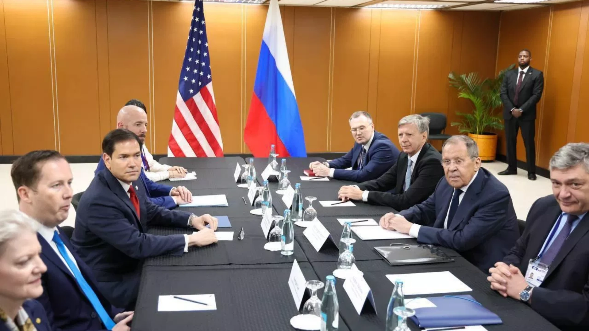 abd-rus Lavrov Briefs U.S. Counterpart Rubio on the Situation Along the Front Line in Ukraine