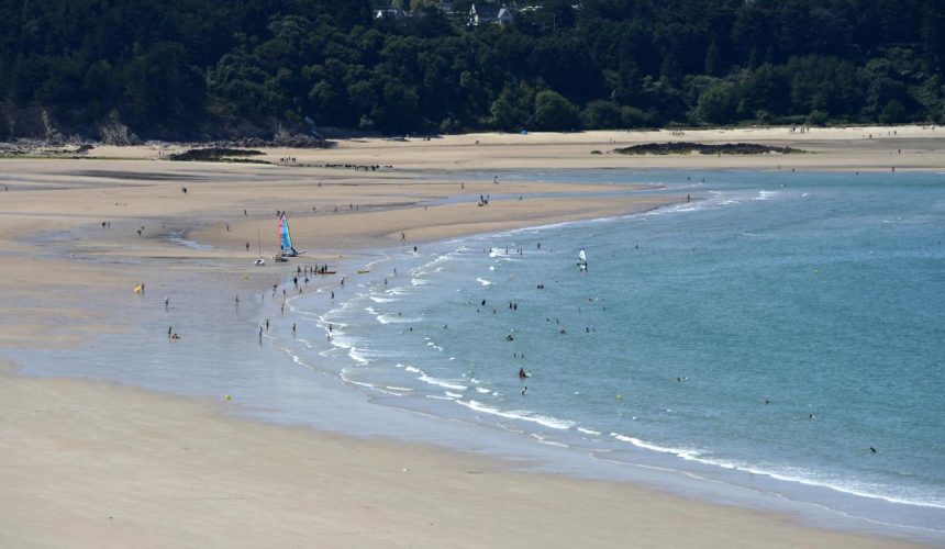 Deadly Flesh-Eating Bacteria Alert on European and UK Coastlines