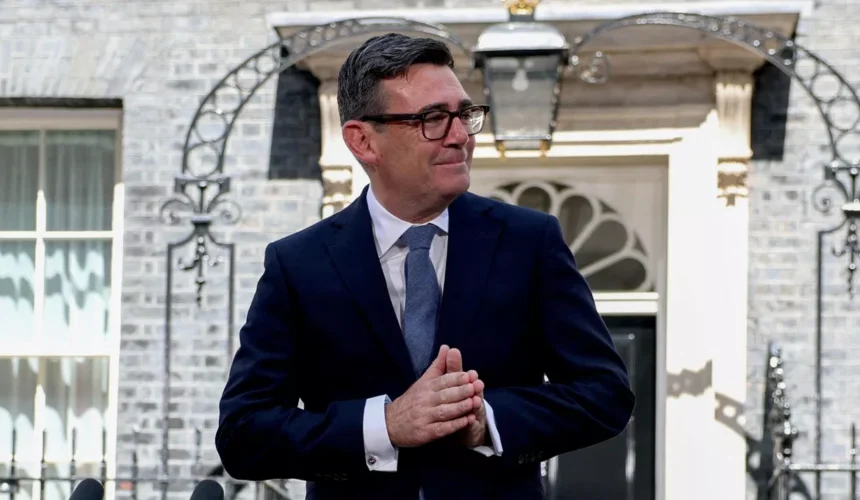 Handover at Downing Street: Starmer Steps Down, Burnham Takes Over as UK’s Fifth Prime Minister in Four Years