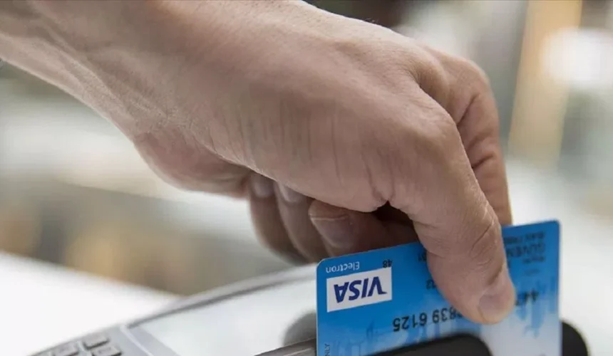 Payment System Outage Hits Japan: Credit Cards and Digital Transit Services Go Offline