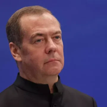 medvedev Medvedev: The U.S. Has No Right to Impose Its Will on Others